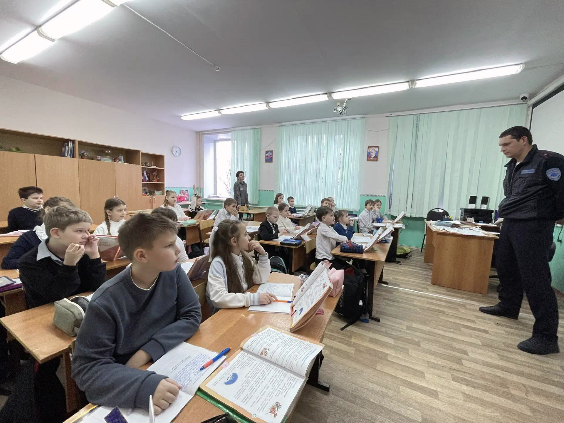 Вручение буклетов
